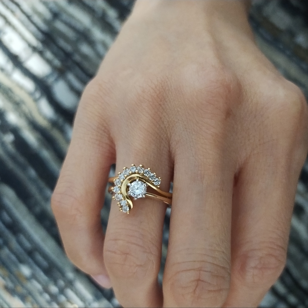 14kt Gold and Diamond Ring